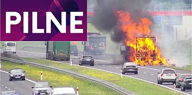 Płonąca ciężarówka na A1 pod Kutnem: Autostrada zablokowana w obu kierunkach