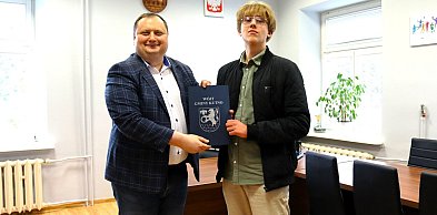 Jakub Jażdżewski doceniony przez wójta za sukces na mistrzostwach Polski