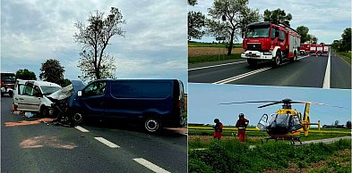 Wypadek dwóch busów w Daszynie: na miejscu lądował helikopter