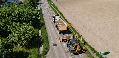 Trwa wielka modernizacja drogi wojewódzkiej w regionie. Prace obejmują prawie 9 km