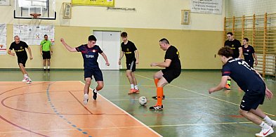 Turniej halowy w Piątku rozstrzygnięty. Młoda krew ze złotem