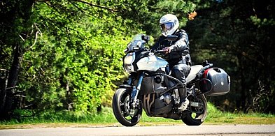 Motocykliści na drogach są szczególnie narażeni na niebezpieczeństwo