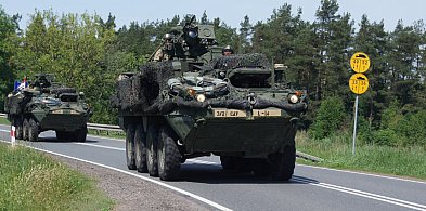 Duże kolumny wojskowe na trasach w Łódzkiem. GDDKiA ostrzega kierowców