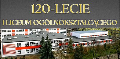 Wielki jubileusz 120-lecia I LO w Łęczycy: Mural, bal i wspomnienia absolwentów