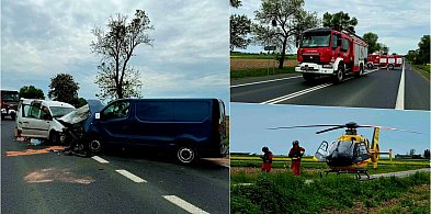 Wypadek dwóch busów w Daszynie: na miejscu lądował helikopter