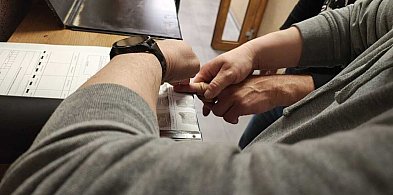 Zgierscy policjanci zatrzymali handlarza wyrobami bez polskiej akcyzy