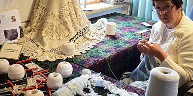 Zrób własną wycinankę, pająka i chustę kamelową-15485