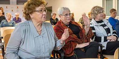 "Internet bezpieczny dla seniora" - weź udział w wars-15464