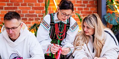 Piękno niedoskonałe. Świąteczne dekoracje z odzysku-16452