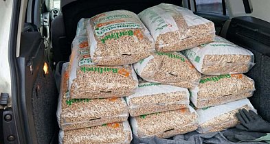 Pelet na worki, nie tony. Czy starczy do końca zimy?