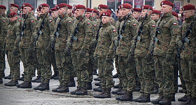 Dron obok Łęczycy: śledczy analizują