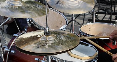 Odkryj swoje perkusyjne talenty w Żychlinie