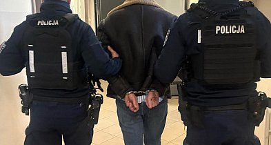 Policja zatrzymała poszukiwanego 39-latka z amfetaminą w Gostyninie