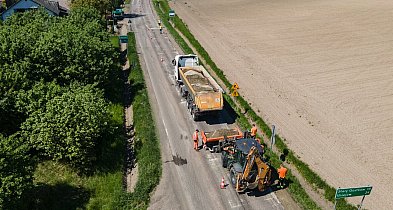 Trwa wielka modernizacja drogi wojewódzkiej w regionie. Prace obejmują prawie 9 km