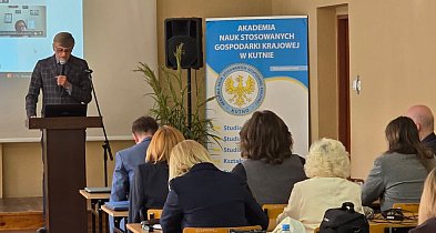 I Międzynarodowa Konferencja Naukowa w Kutnie: Debata o edukacji w ANSGK