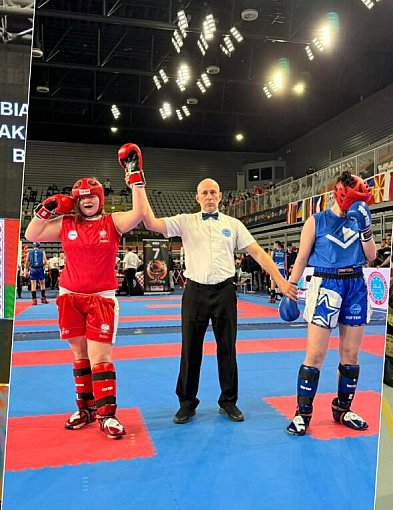 Julia Kopczyńska z Pucharem Europy! Wielki sukces kutnowskiego kickboxingu