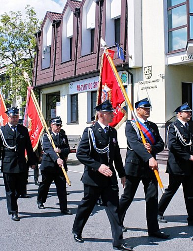 Dzień Strażaka w Piątku z odznaczeniami i podziękowaniem druhom