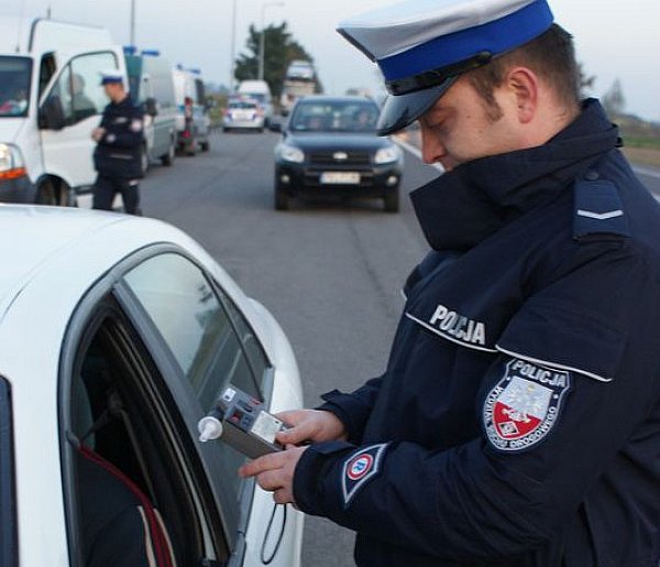 Jechał autostradą po alkoholu. Policjanci z Kutna byli czujni