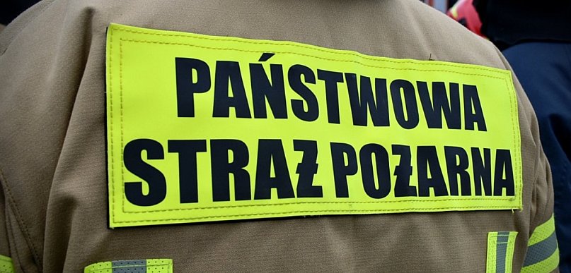 Poranny pożar w Zieleniewie. W akcji pięć zastępów straży pożarnej