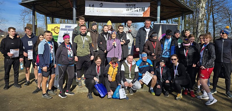 Piątek pobiegł Tropem Wilczym. Pamięć i sport w Parku Miejskim