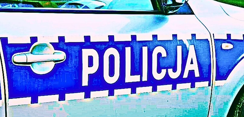 Wypadek w Kutnie z udziałem rowerzysty. Jedna osoba trafiła do szpitala