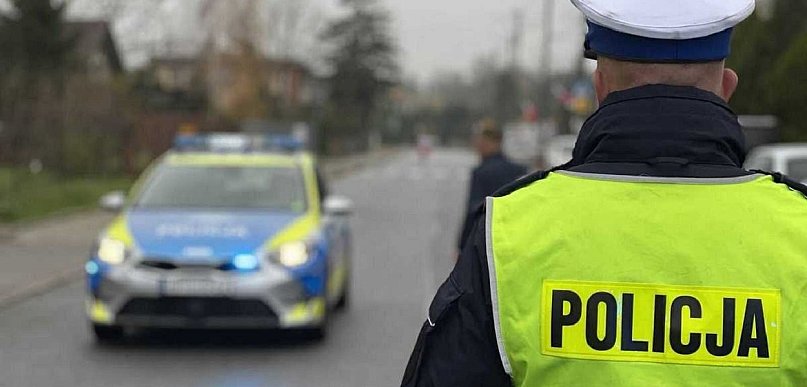 Pijany 23-latek wjechał w ogrodzenie kościoła. Miał ponad 2 promile