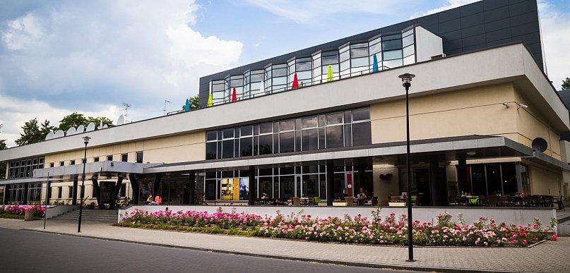 "Zwierzęta i ludzie": nowa wystawa w Kutnowskim Domu Kultury