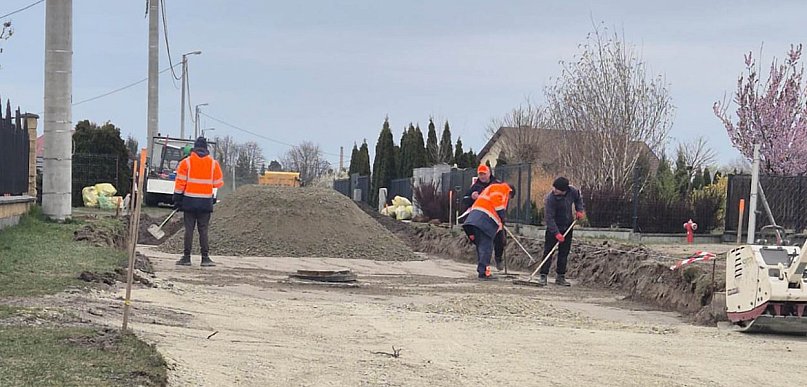 Nowa ulica w Piątku już wkrótce, trwa budowa