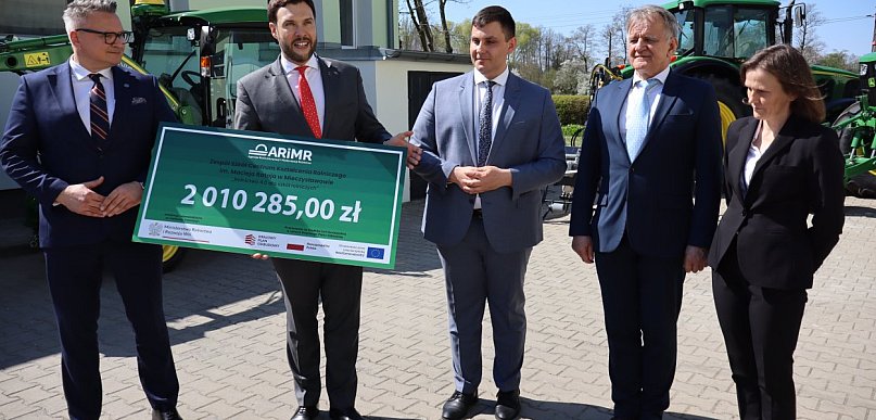 Miliony na nowoczesność w Mieczysławowie. Szkoła stawia na rolnictwo 4.0