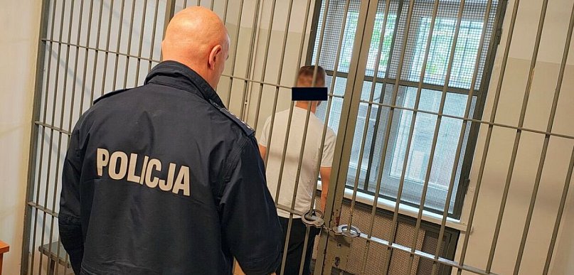 22-latek napadł na lokal gastronomiczny. Grozi mu nawet 15 lat więzienia