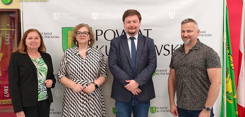 Dotacja dla Stowarzyszenia Kasprowicza: Koncert z muzyką The Beatles w Leszczynku