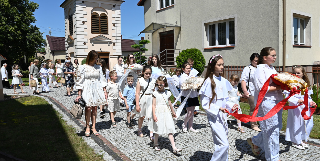 W Piątku świętowano – odpust i uroczystość Trójcy Świętej z udziałem wiernych