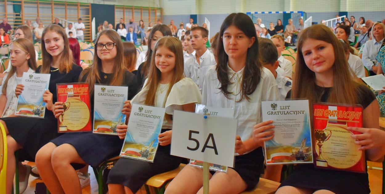 99 stypendiów rozdanych – SP1 świętuje zakończenie roku szkolnego