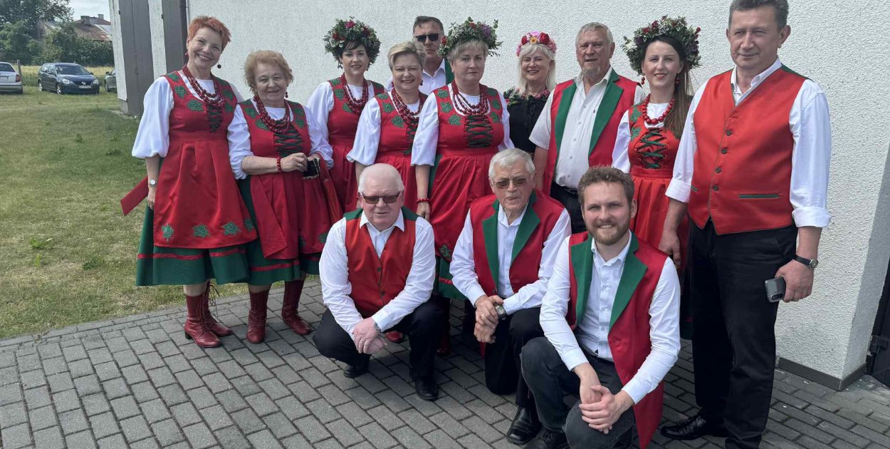 RETRO zespół wokalno-instrumentalny