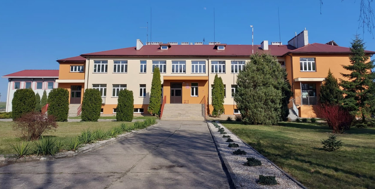 poglądowe, Szkoła Podstawowa im. Marii Konopnickiej w Żeronicach
