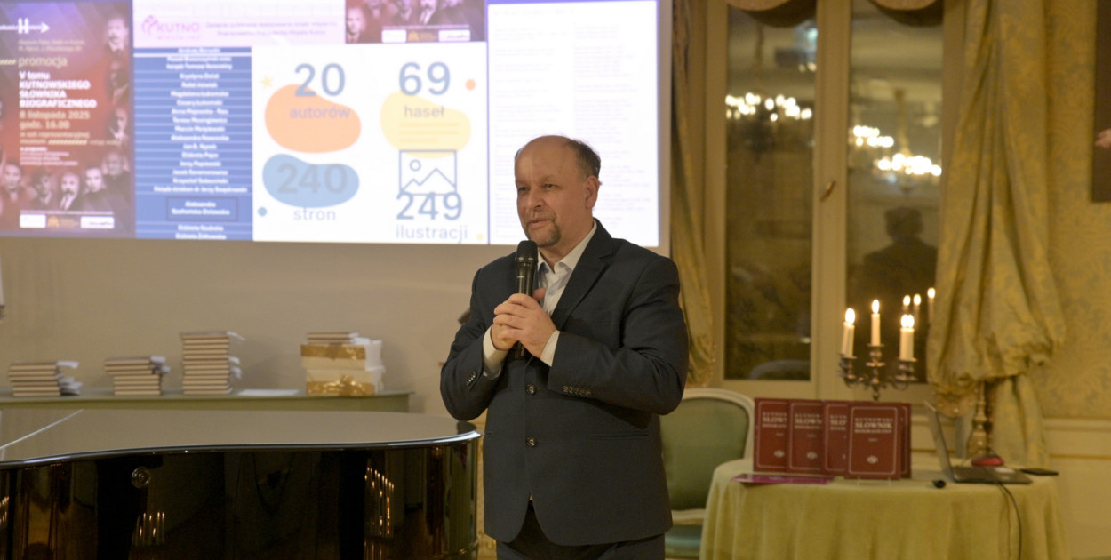 fb. Muzeum Pałac Saski w Kutnie