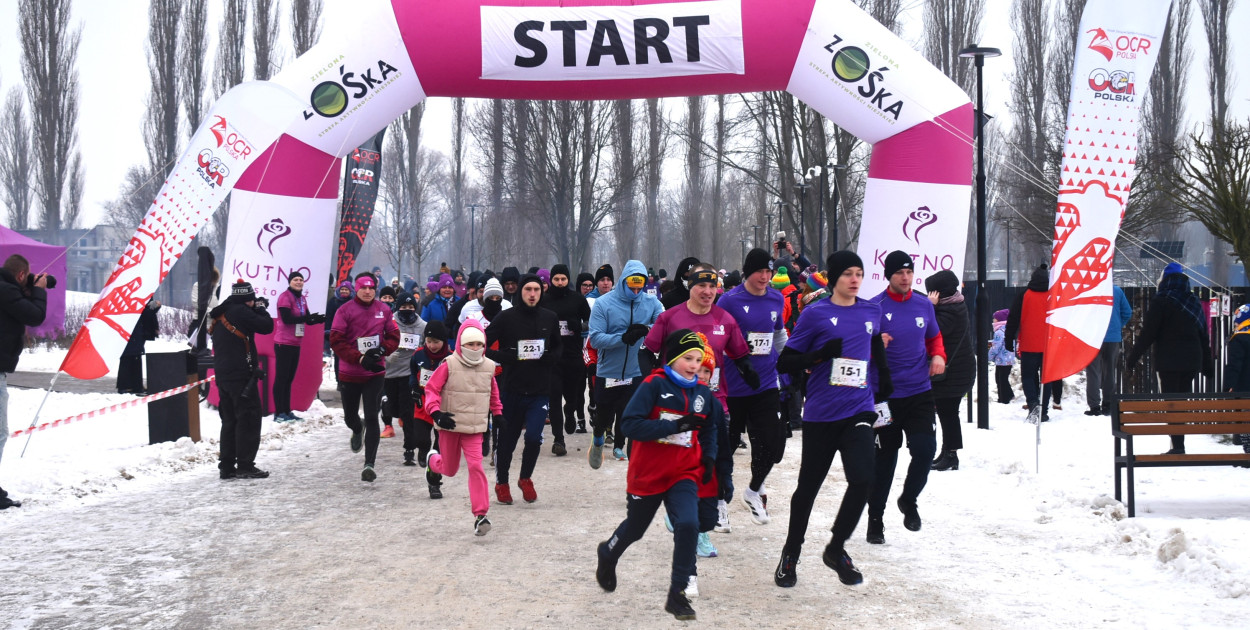 Wielkie serca na Zielonej Zośce: „Atmosfera jest gorąca mimo wiatru i mrozu ”