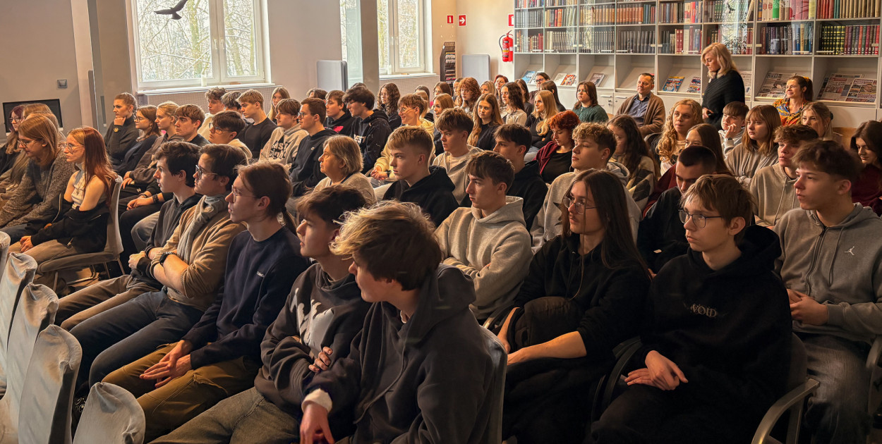 Ferie z książką i wielkimi nazwiskami. Co przygotowała kutnowska biblioteka?
