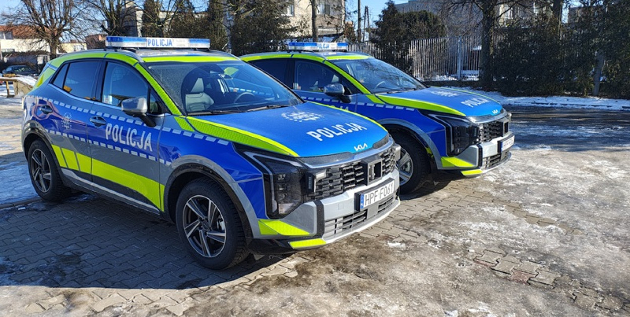 Policja w Krośniewicach i Żychlinie z nowymi radiowozami