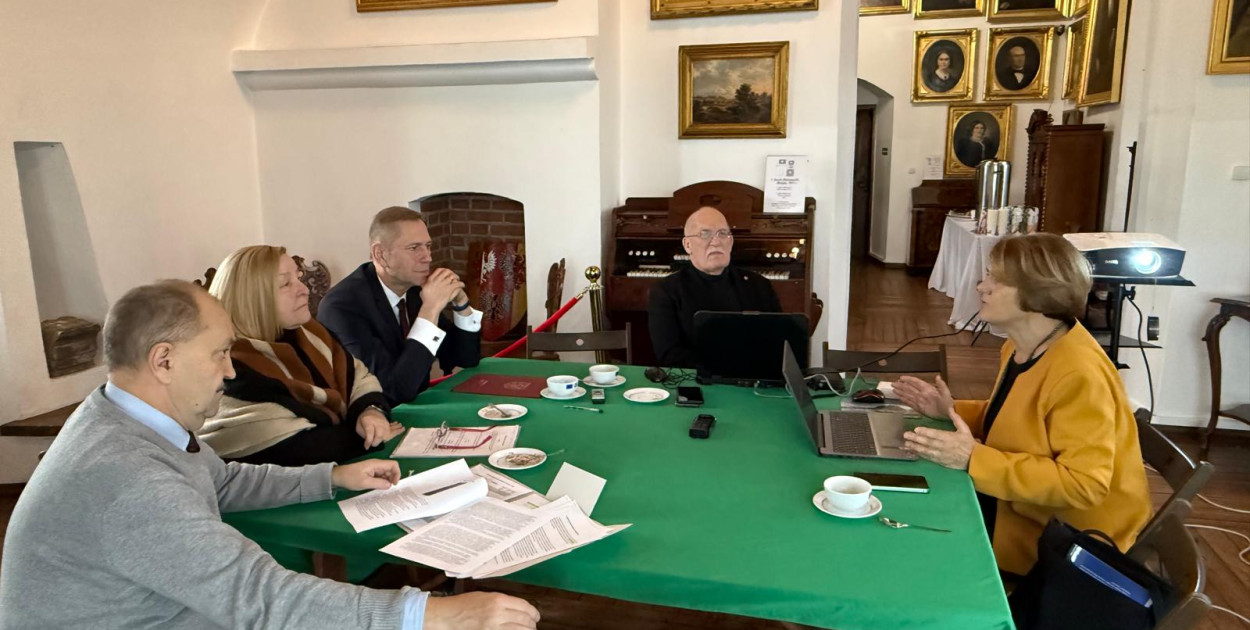 Elita badaczy i odkrywców na Zamku w Łęczycy