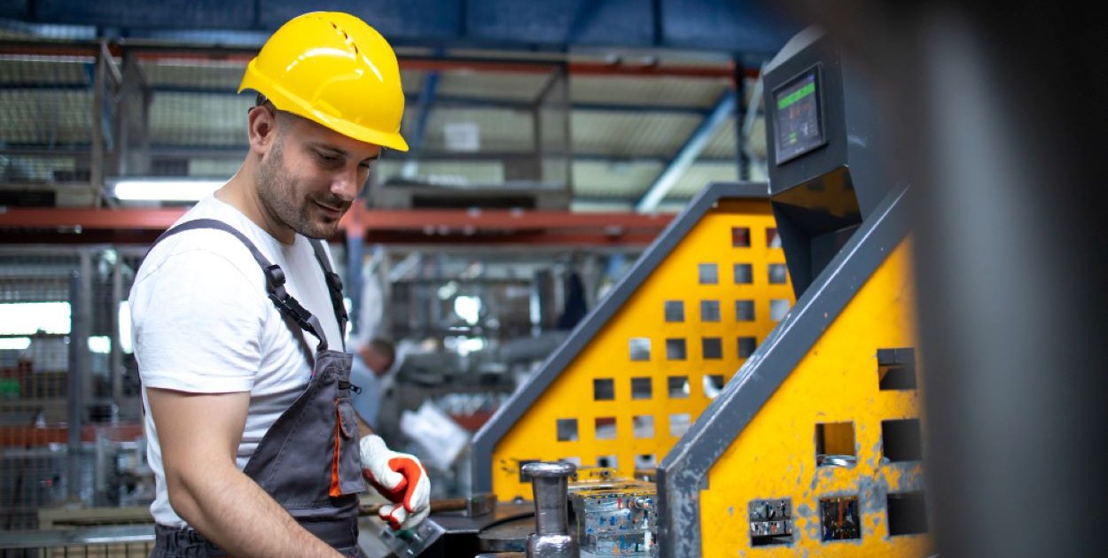 Ocena zgodności maszyn – kiedy producent naprawdę odpowiada za bezpieczeństwo