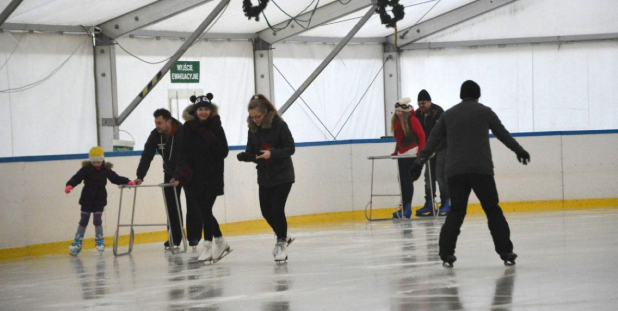 Koniec sezonu na lodowisku w Kutnie. MOSiR podał datę zamknięcia