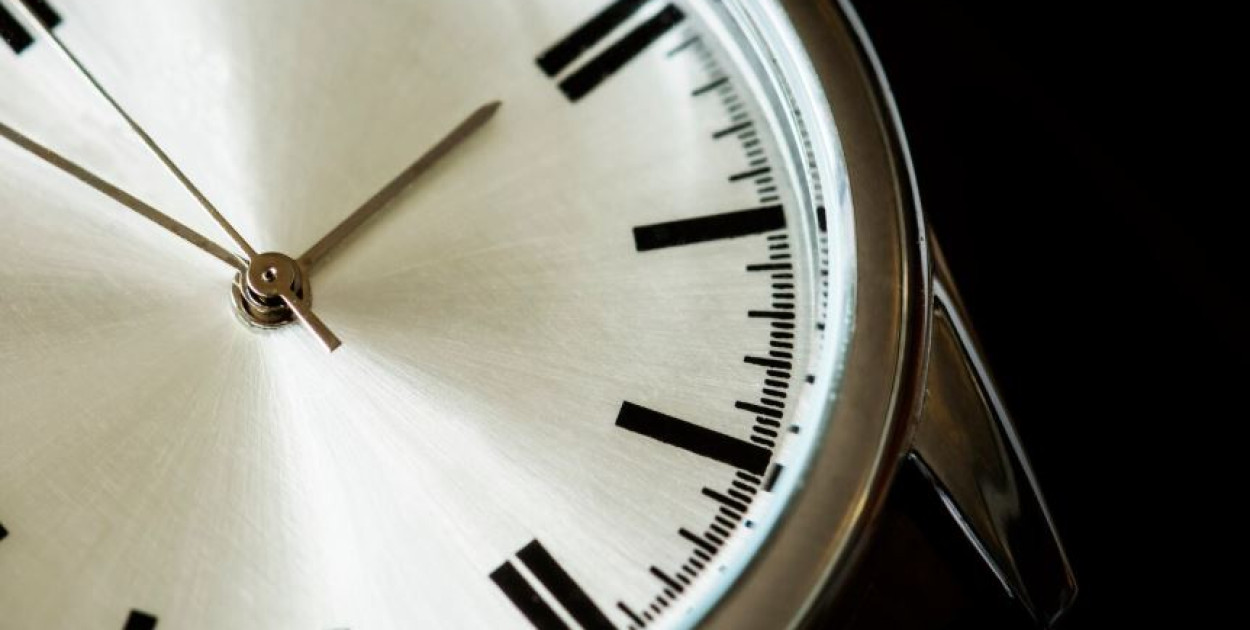 Zmiana czasu na letni 2026: Kiedy przestawiamy zegarki i jak się przygotować?