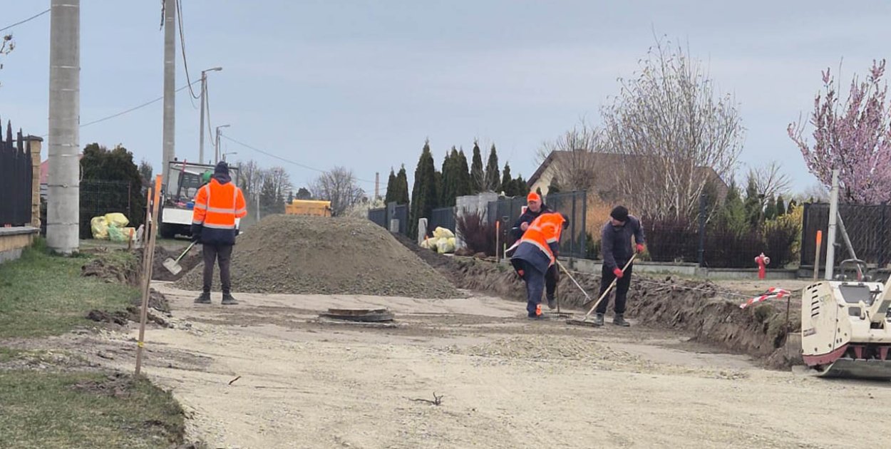 Nowa ulica w Piątku już wkrótce, trwa budowa